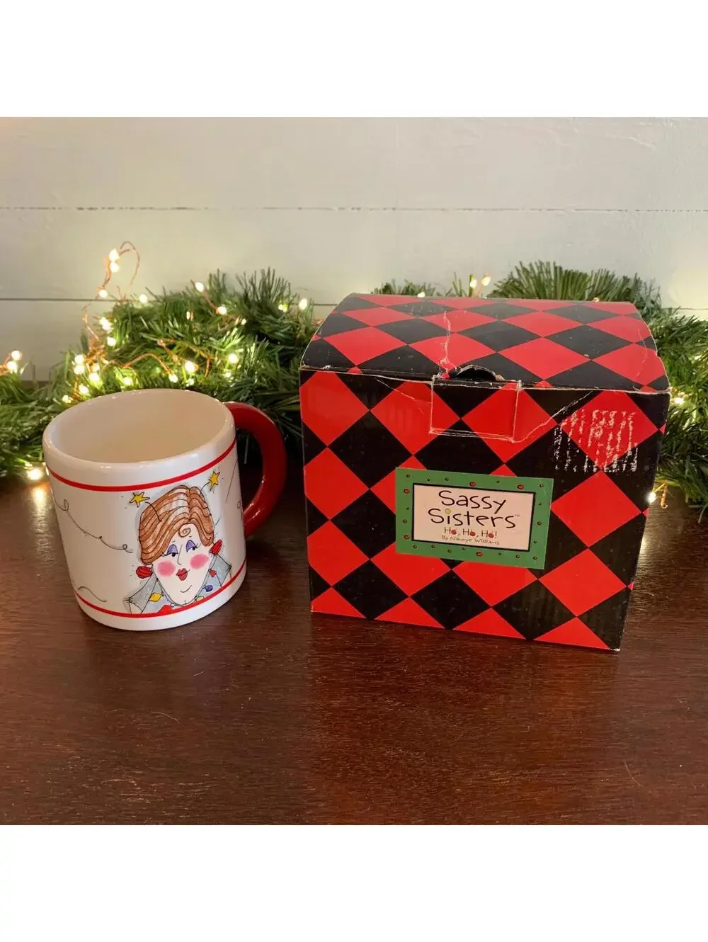 Vintage Sassy Sisters Christmas Mug: 
